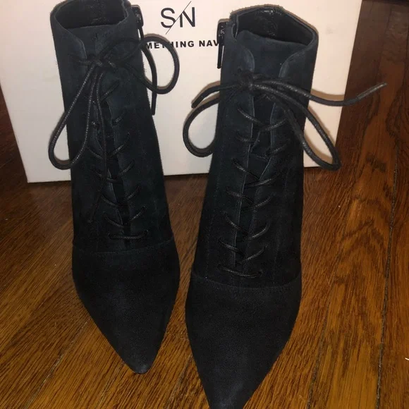 Something Navy lace up black booties, size 6. - Picture 2 of 8